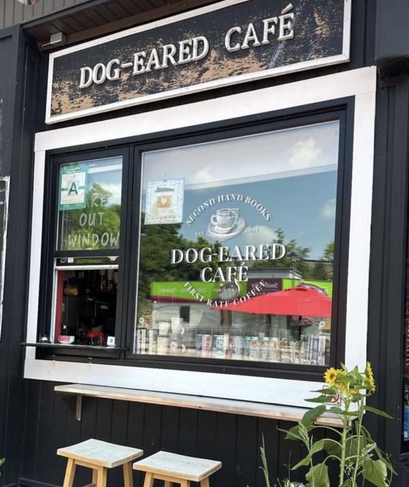 Dog-Eared Café