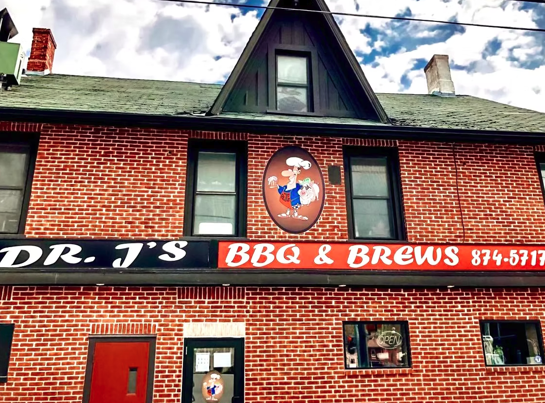 Dr. J's Bbq & Brews