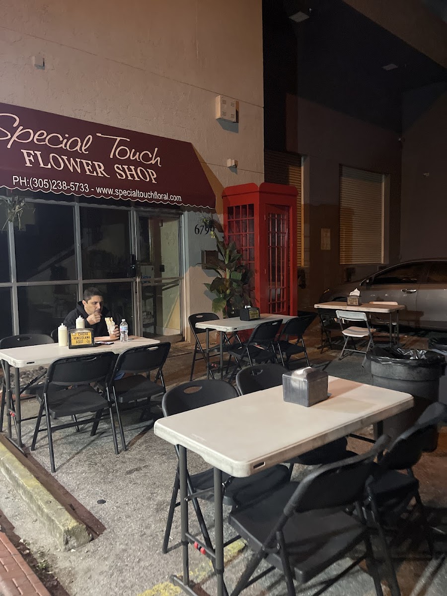 El Arabito Grill
