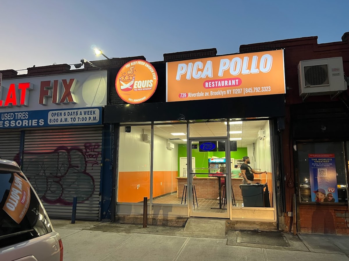 Equis Pica Pollo (Riverdale Ave)