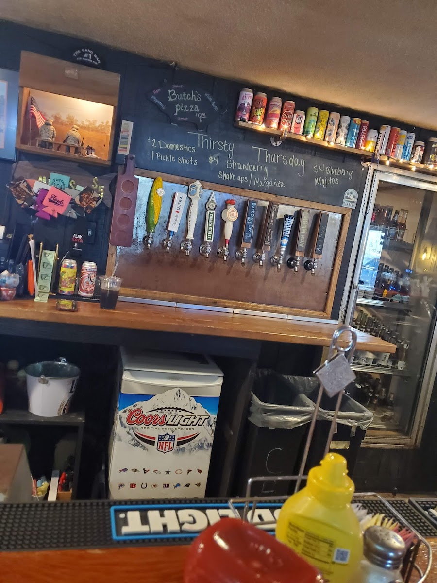 Floyd's 104