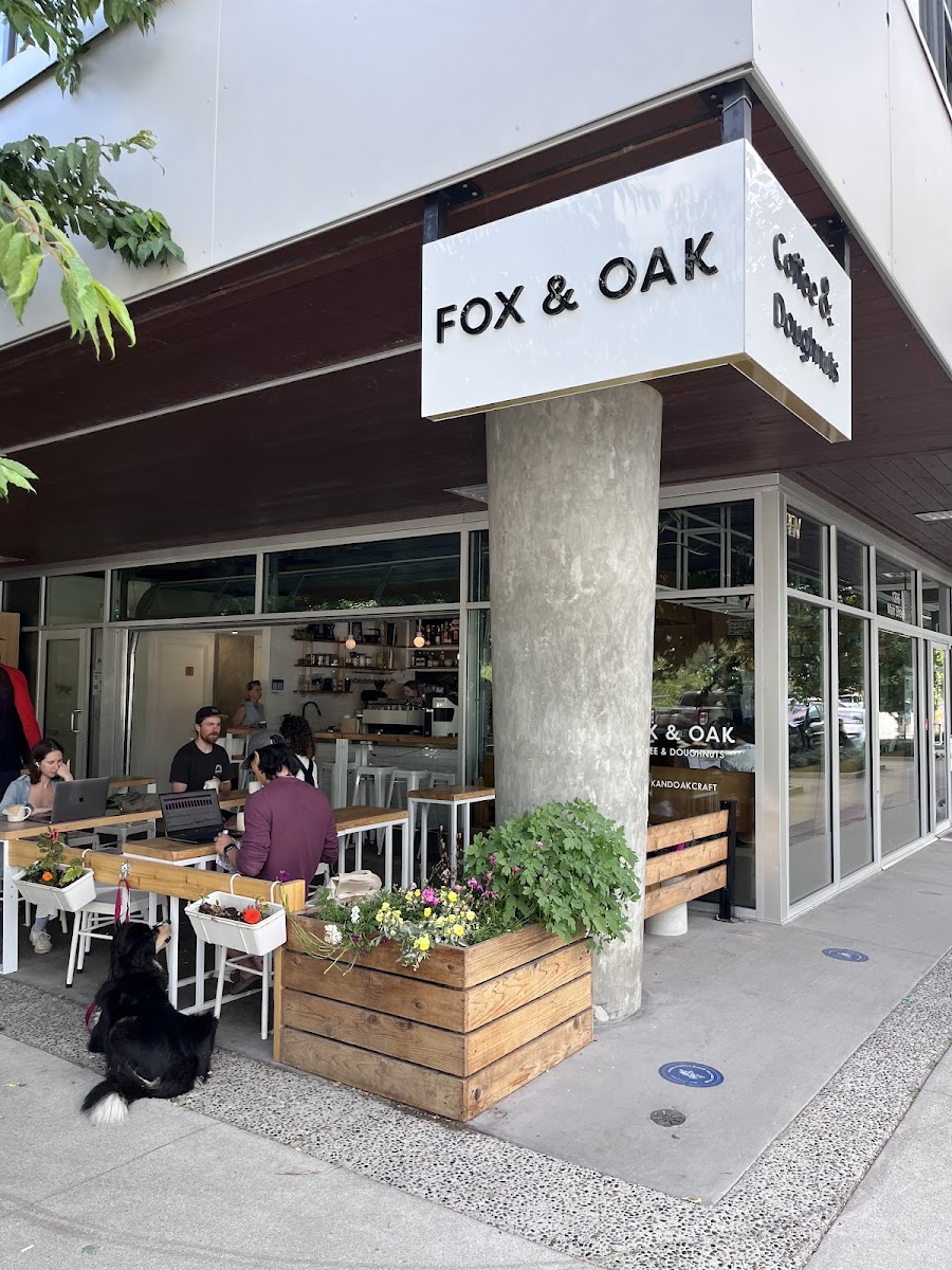 Fox & Oak