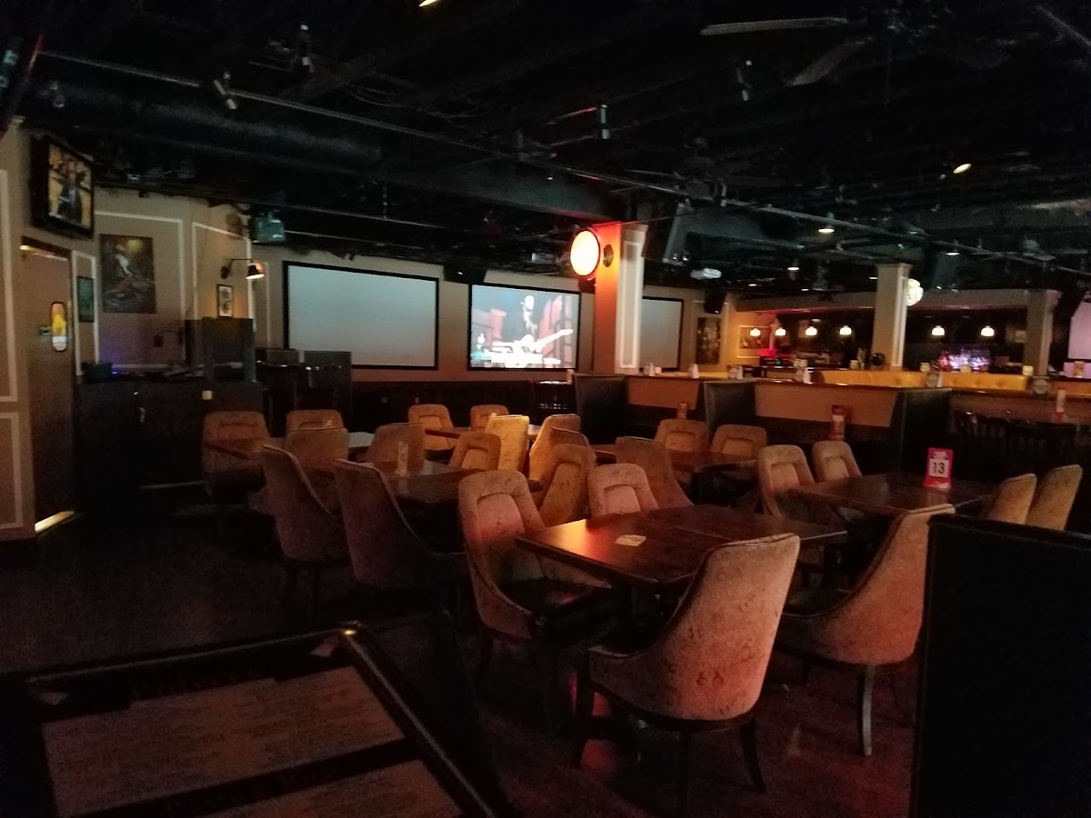 Fusion Sports Bar & Grill