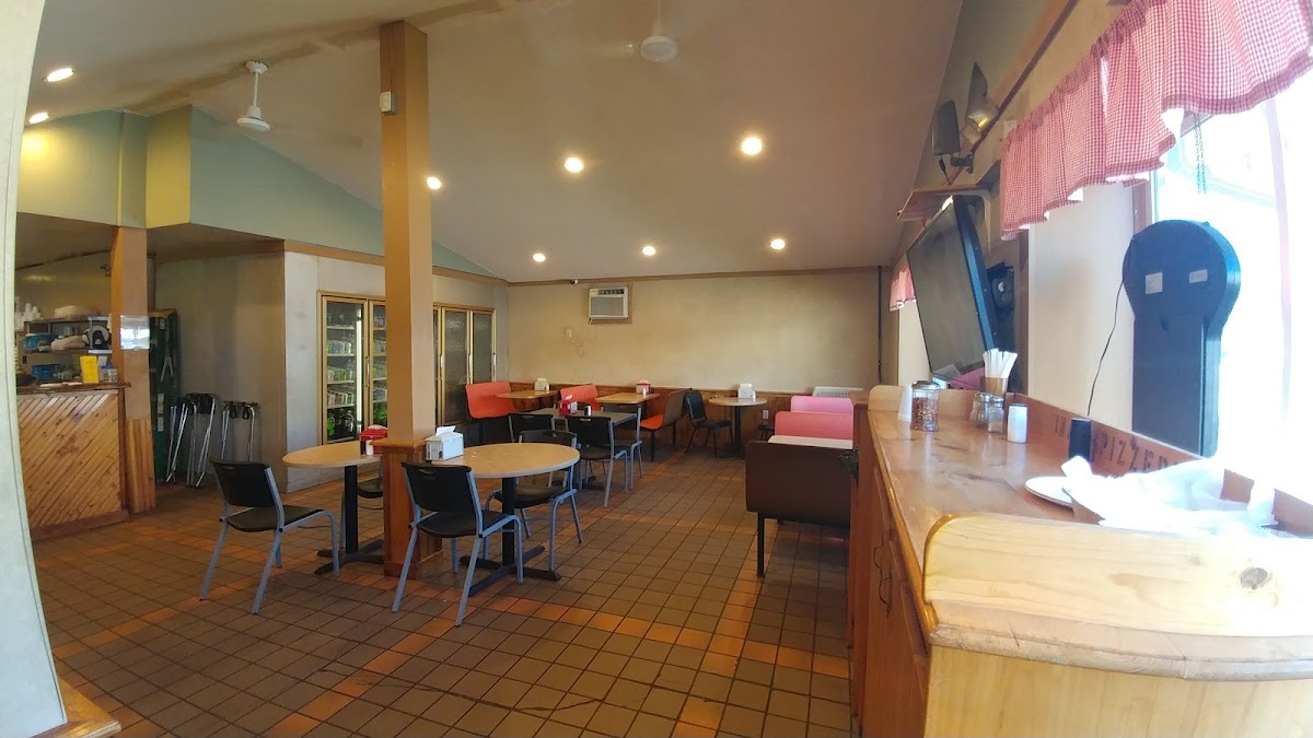 Ina's Pizzeria