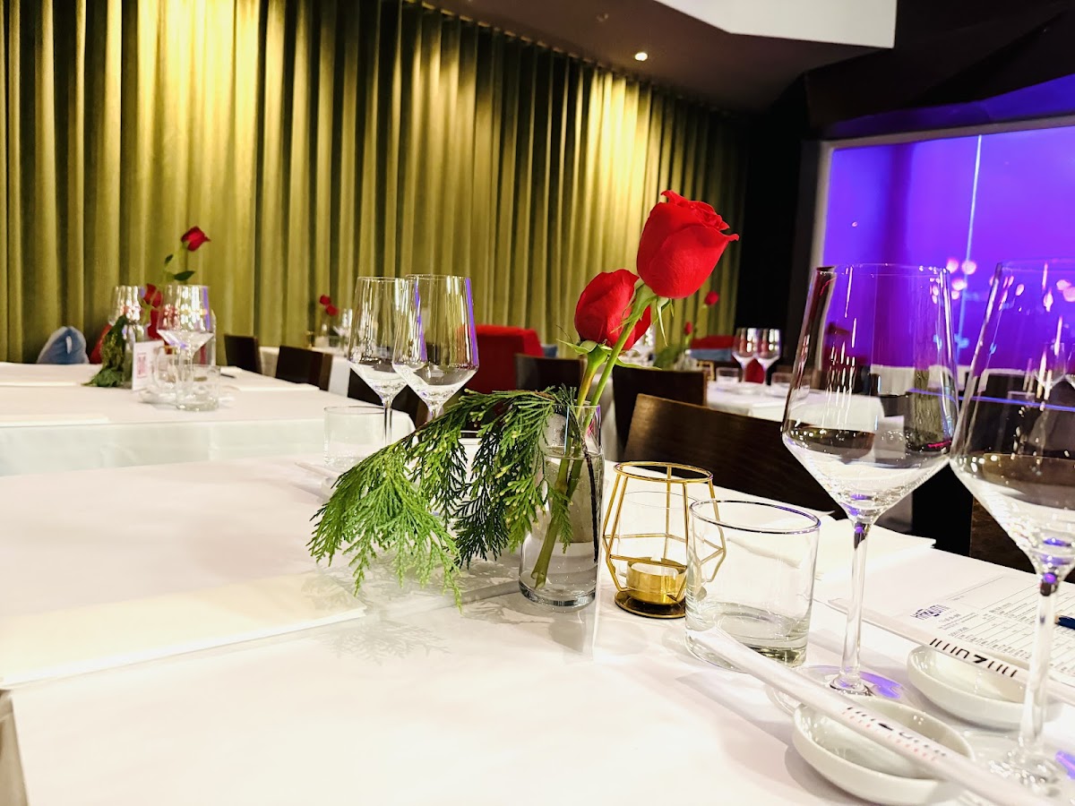 Kazumi Sushi Lounge