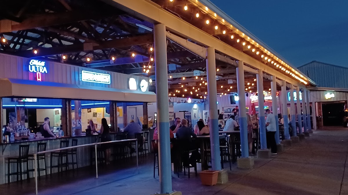 Kc's Marina Pointe