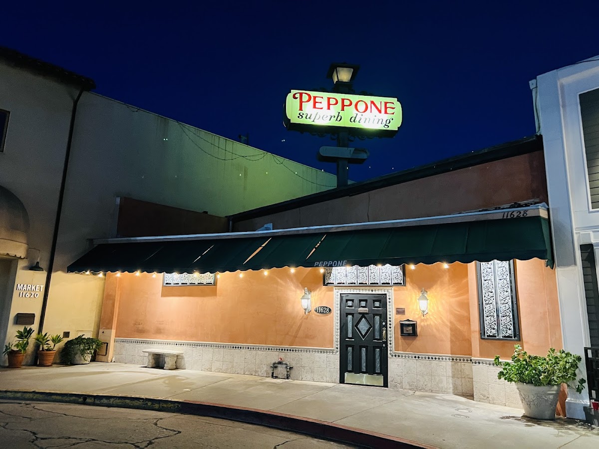 Peppone Restaurant