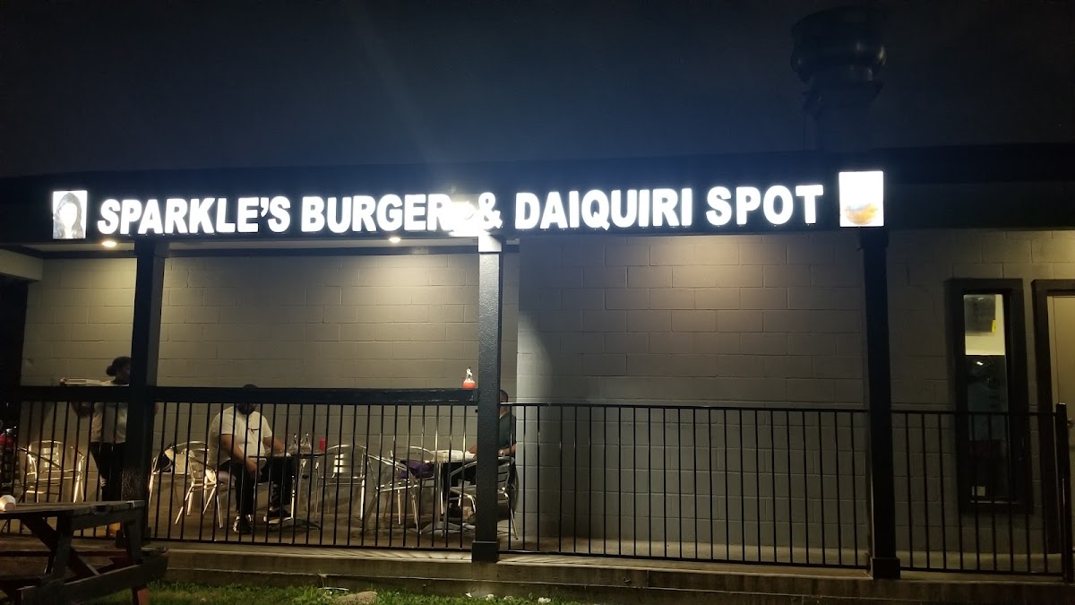 Sparkles Burger & Daiquri