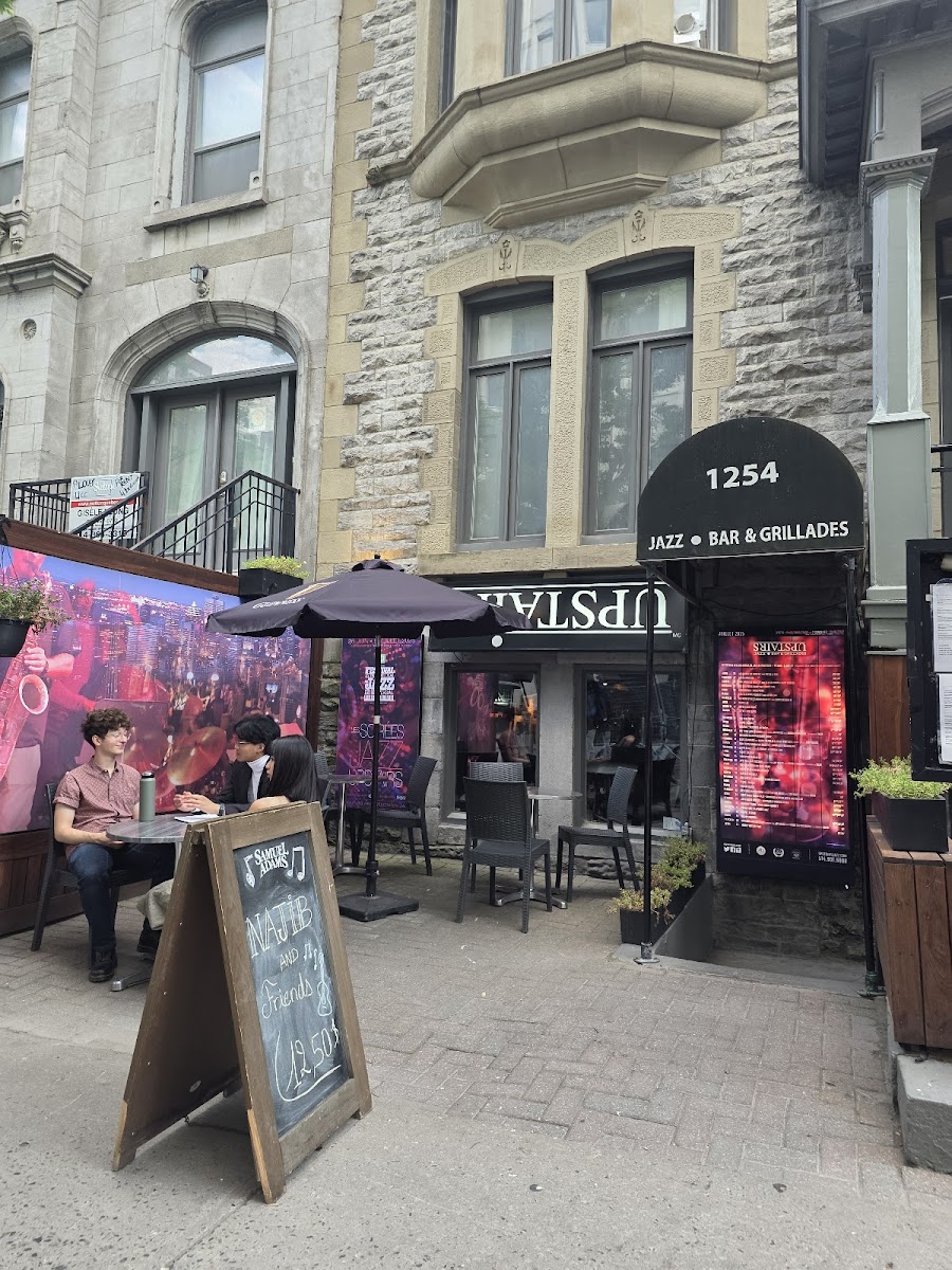 Upstairs Jazz Bar & Grill