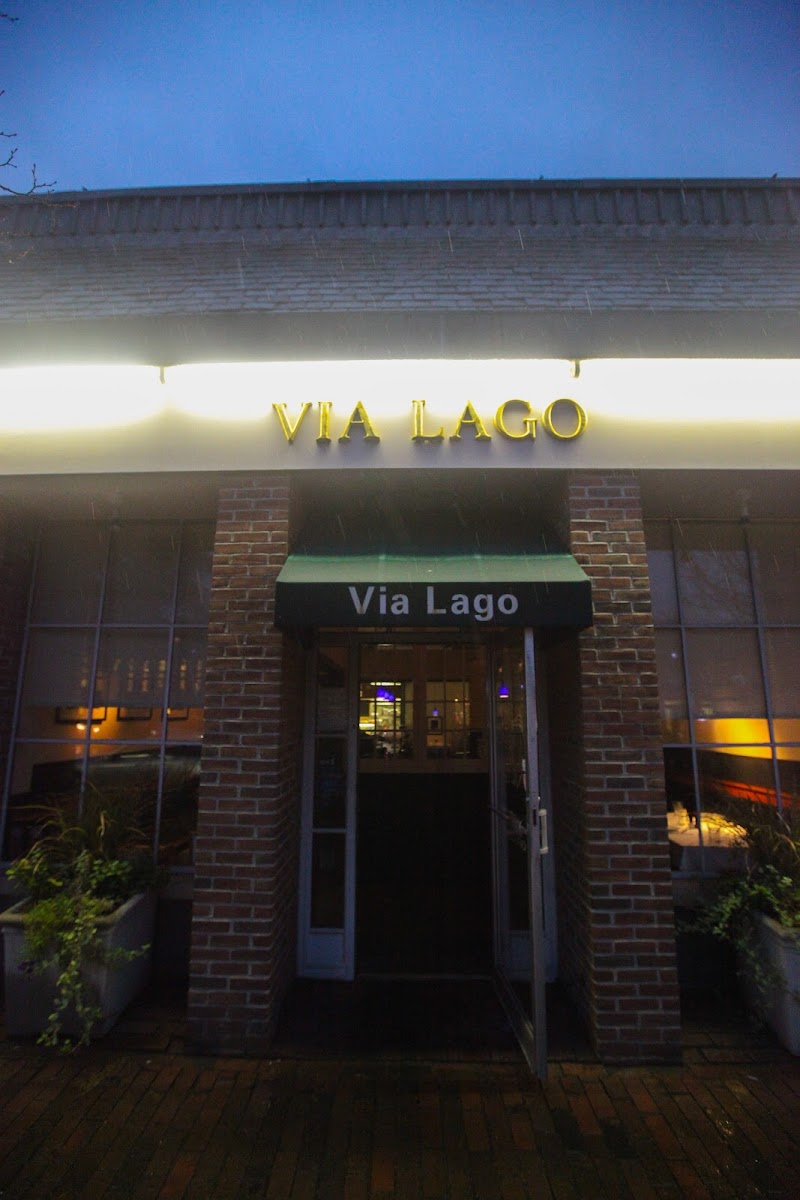 Via Lago